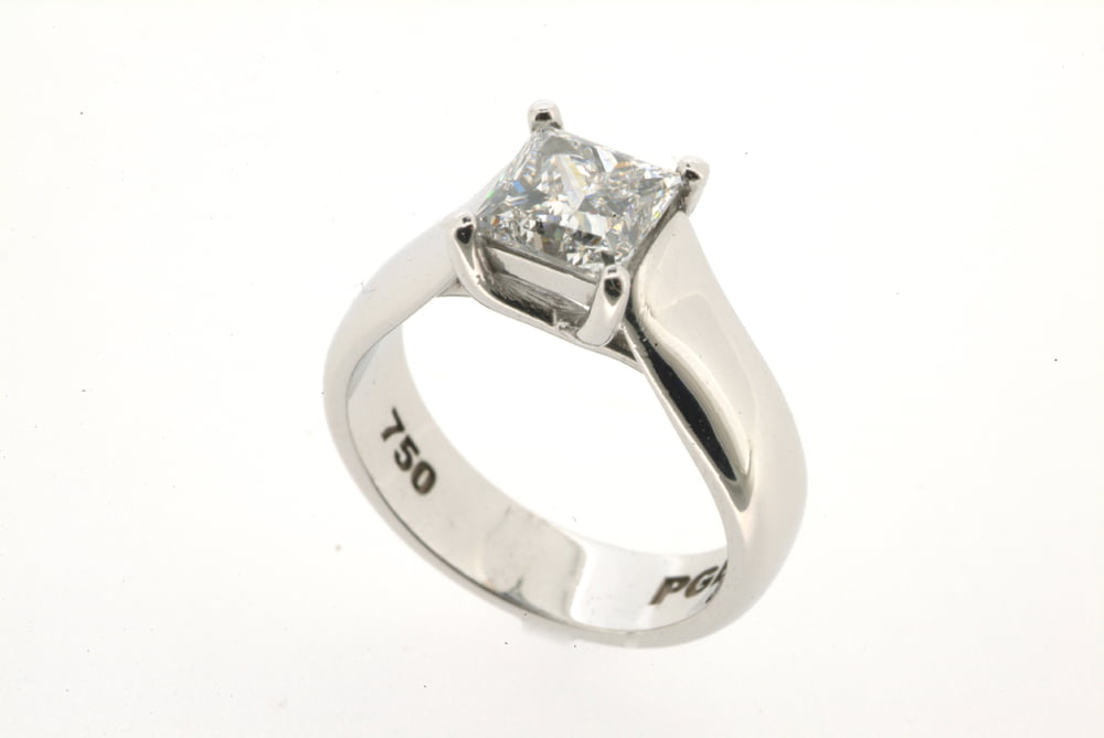 0.80ct Diamond Engagement Ring, - Stones Diamonds