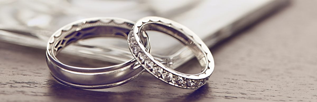 Natural diamond rings